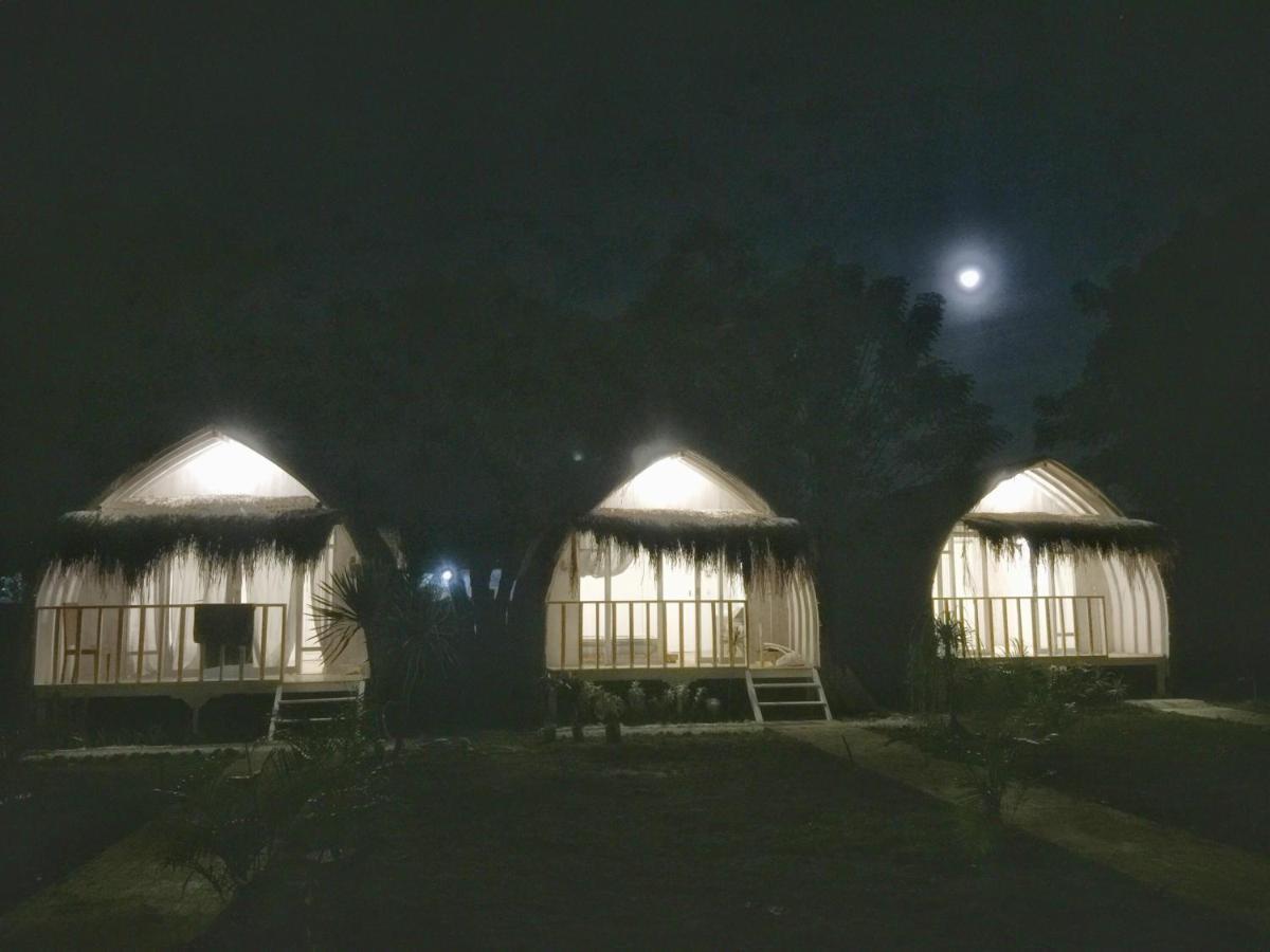 Moyo Island Maleo Moyo Hotel & Dive Resort מראה חיצוני תמונה