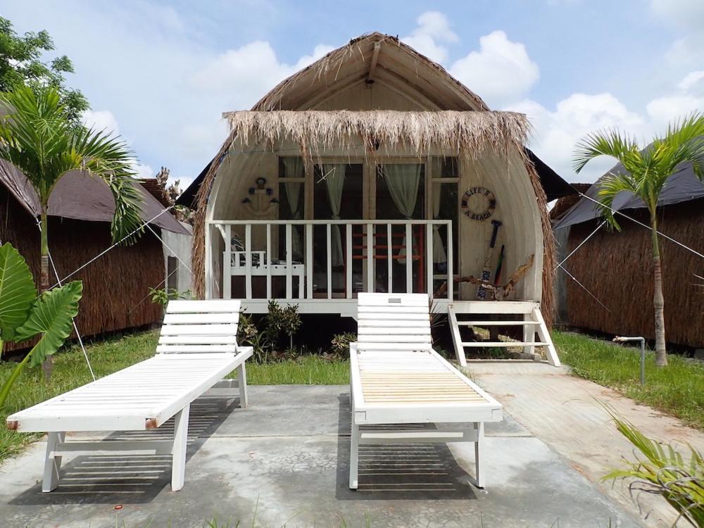 Moyo Island Maleo Moyo Hotel & Dive Resort מראה חיצוני תמונה